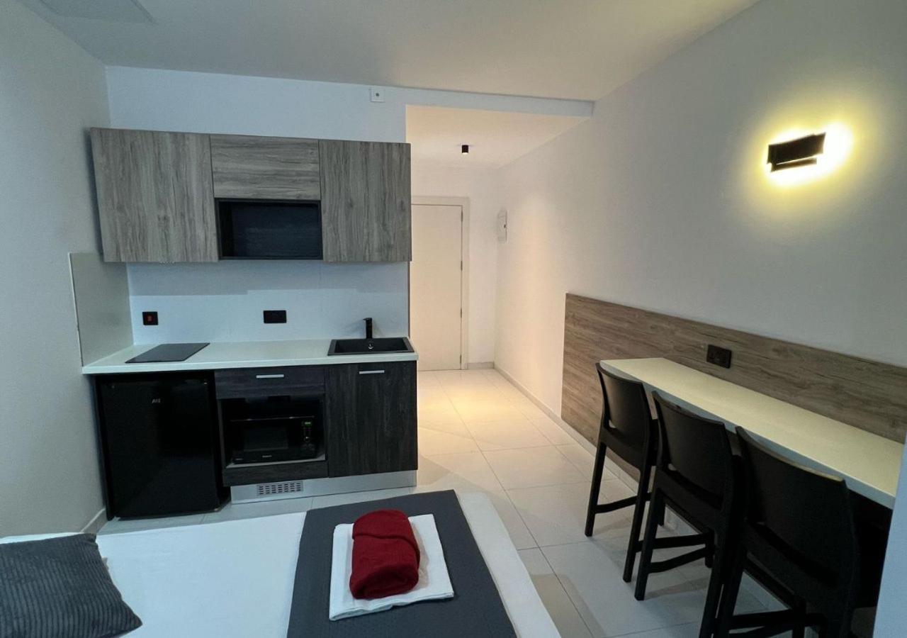 Bayside A Apartments سانت جوليان المظهر الخارجي الصورة