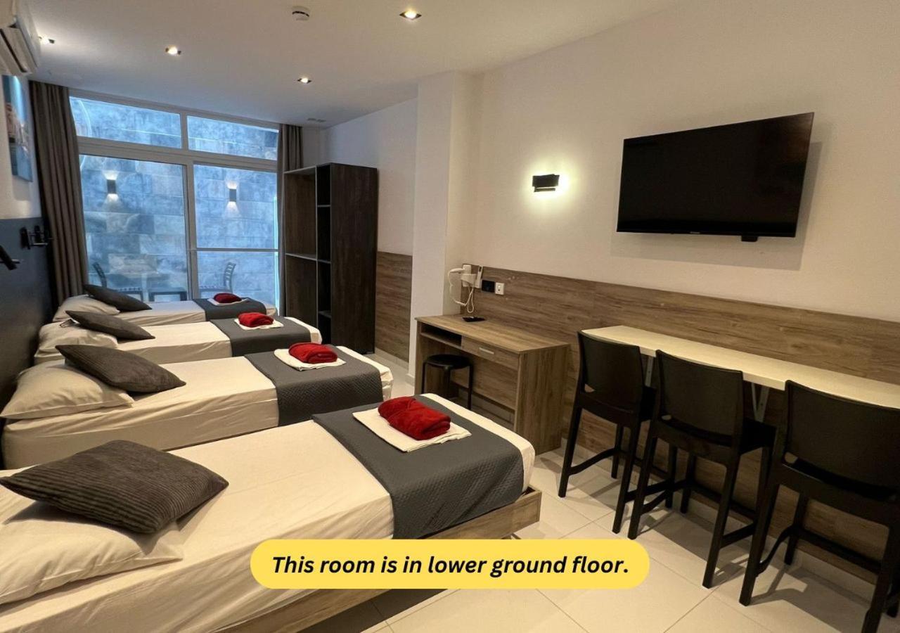 Bayside A Apartments سانت جوليان المظهر الخارجي الصورة