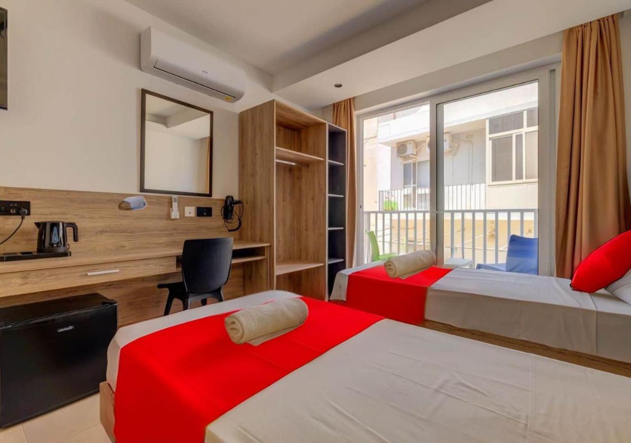 Bayside A Apartments سانت جوليان المظهر الخارجي الصورة