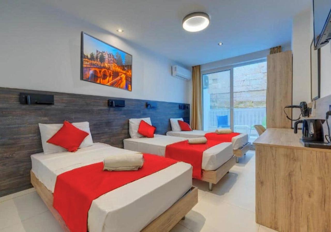 Bayside A Apartments سانت جوليان المظهر الخارجي الصورة